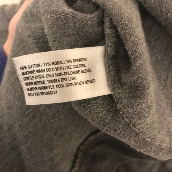 Liz Lange Maternity Pullover Hoodie - Picture 7 of 7